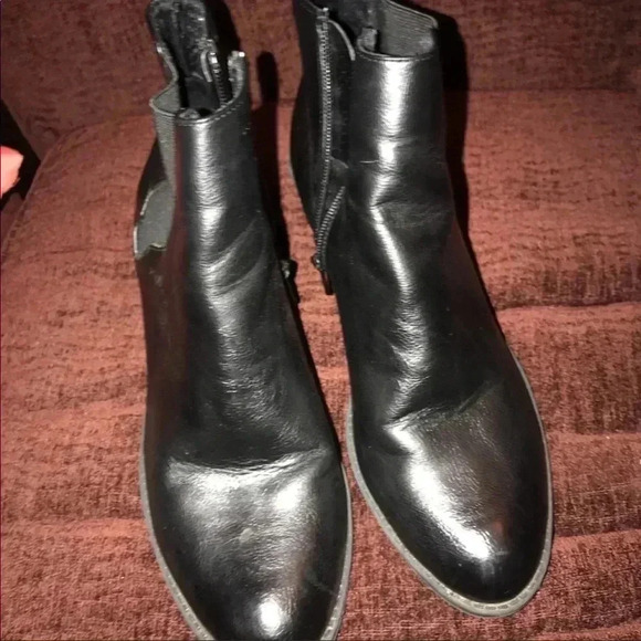 🌟Black Ankle Booties ❤️ - Picture 2 of 5